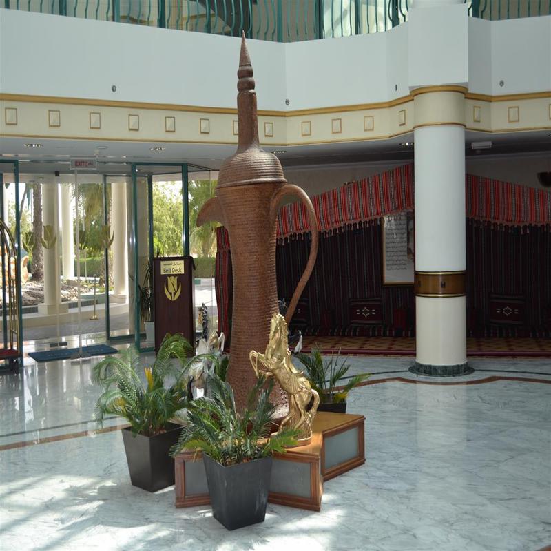 Tulip Inn Al Rahba Abu Dhabi Interno foto